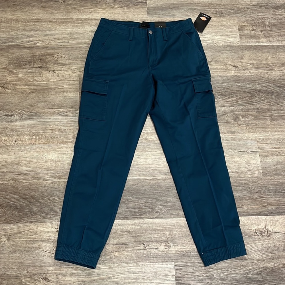 Women’s Dickie’s High Rise Fit Cargo Jogger Pants Blue Reflecting Pond Size 31